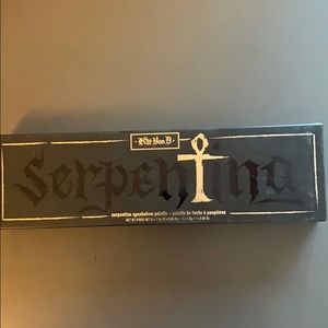 Kat Von D Serpentina palette for sale!